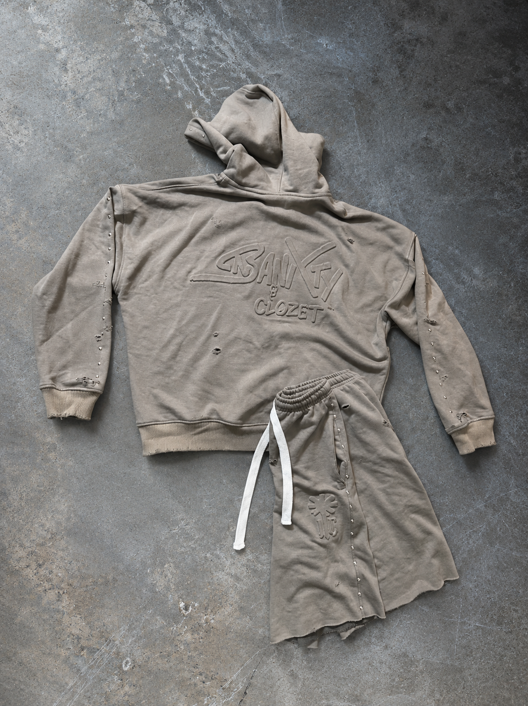 IC “Clay Gray” Vintage Set