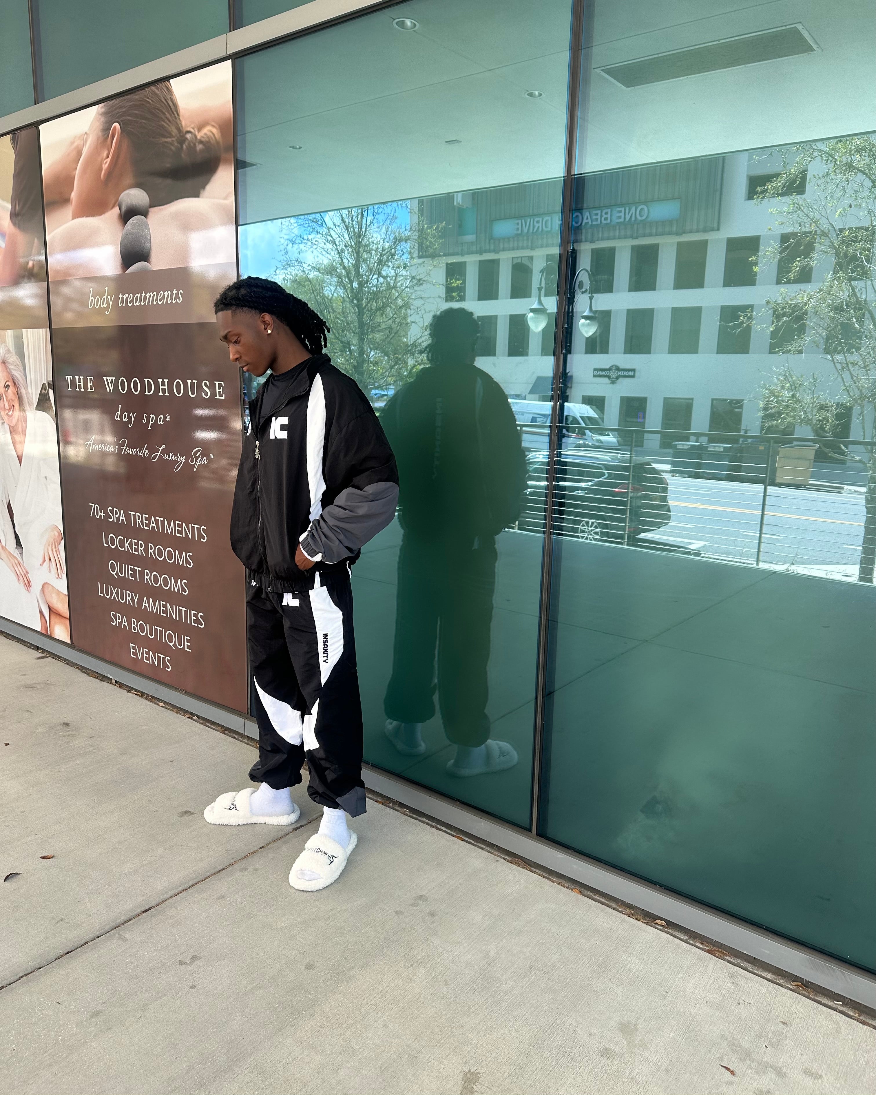 Black Trackset (Pre-Order)